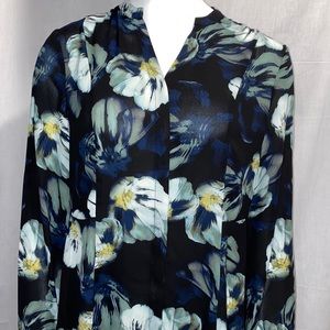 Simply Vera Vera Wang Blue Floral Blouse
